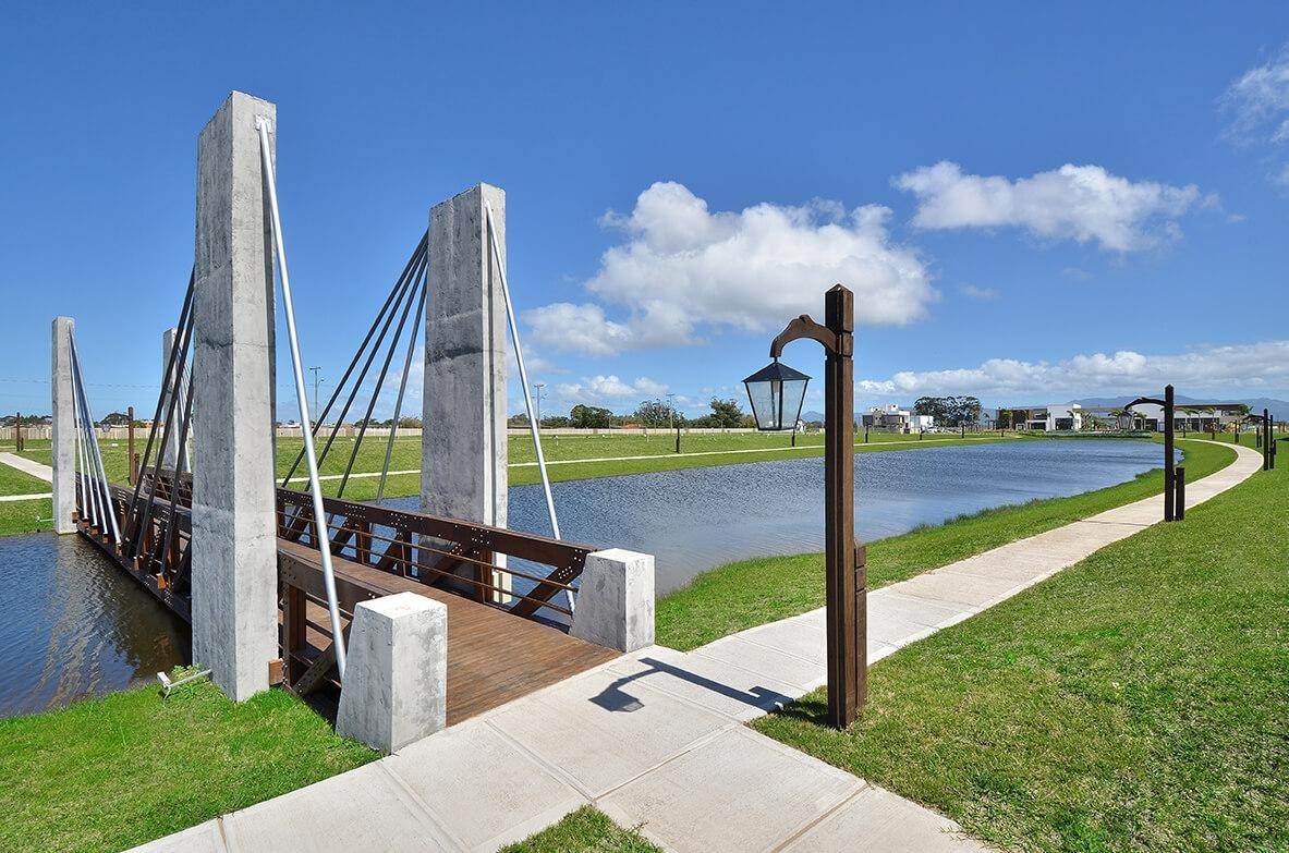 Casa em condomínio 4 dormitórios à venda no bairro Parque Antártica em Capão Da Canoa - imovel 1093