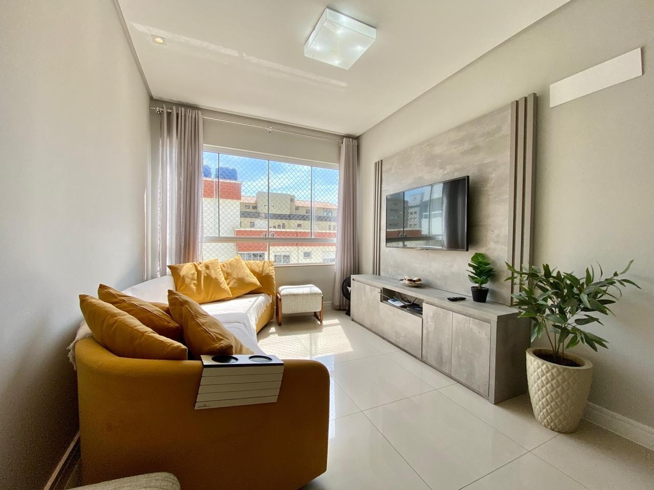 Apartamento 2 dormitórios à venda no bairro Centro em Capão Da Canoa - imovel 1242