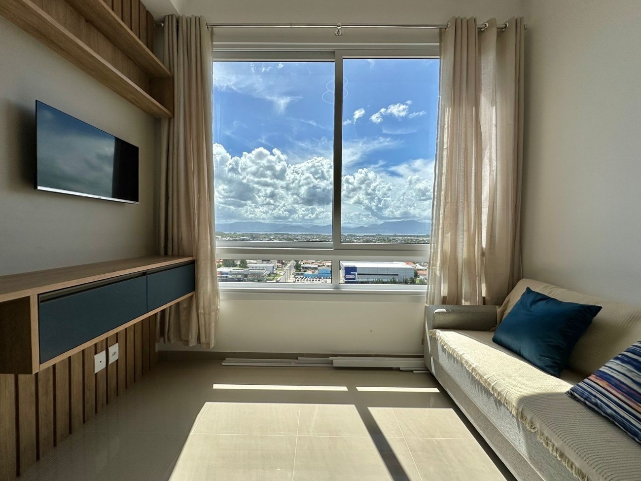 Apartamento 2 dormitórios à venda no bairro Zona Nova em Capão Da Canoa - imovel 1537