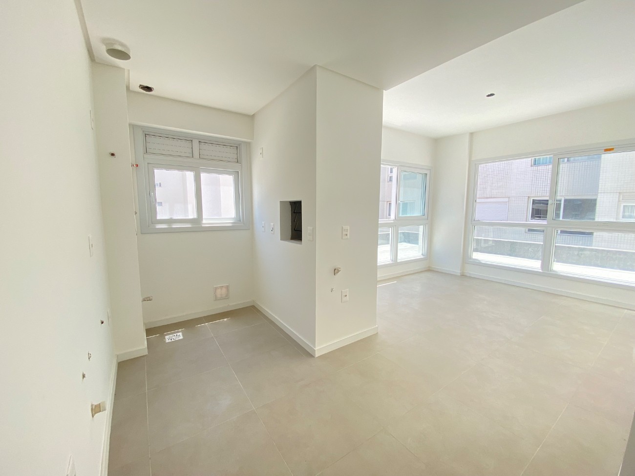 Apartamento 2 dormitórios à venda no bairro Navegantes em Capão Da Canoa - imovel 1592